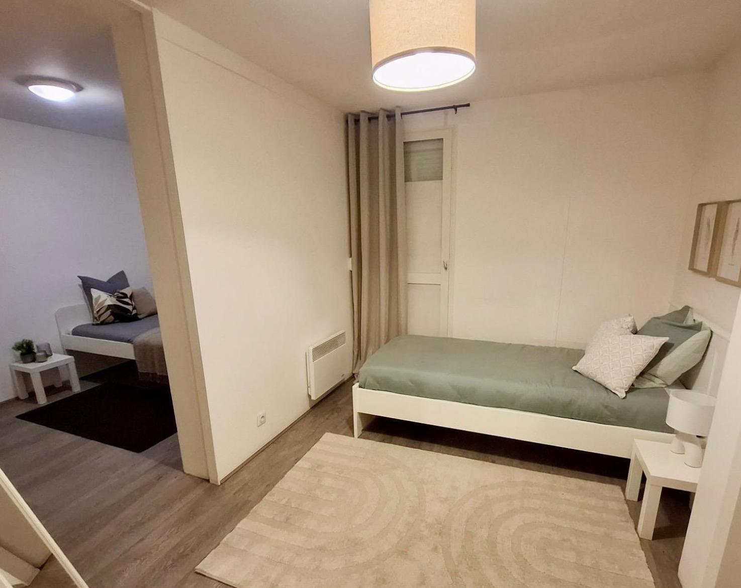 Maison Spacieuse Et Confortable 100M2 Avec Jardin Val-de-Reuil المظهر الخارجي الصورة